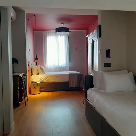 Priori Secret Garden Hotel 4*